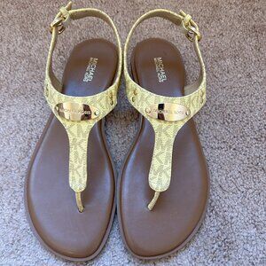 Michael Kors Plate Sandals
